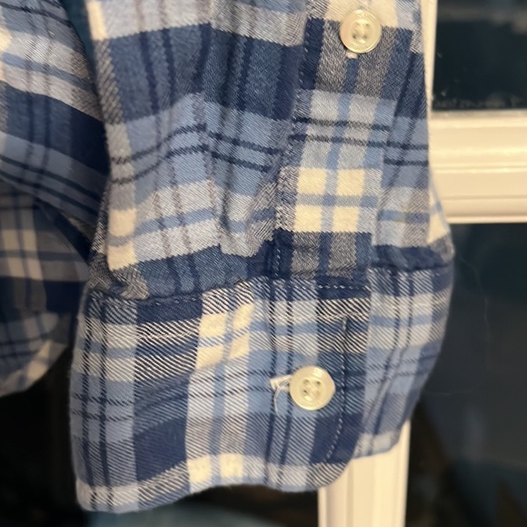 Vineyard Vines Men’s Classic fit Murray flannel plaid button down - Picture 2 of 3